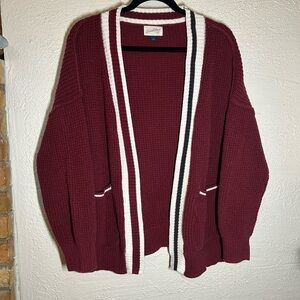 Universal Thread Maroon Sweater with Cream and Black Trim